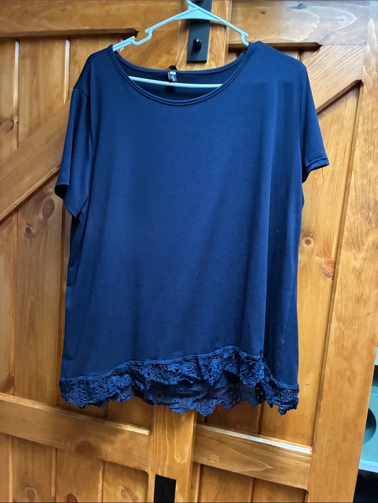 Tops - Women’s Navy Lace-Hem Short Sleeve Top